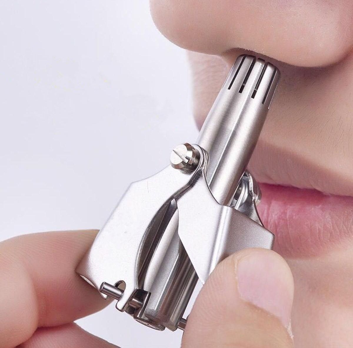 Stainless Steel Manual Nose & Ear Hair Trimmer - Image 5