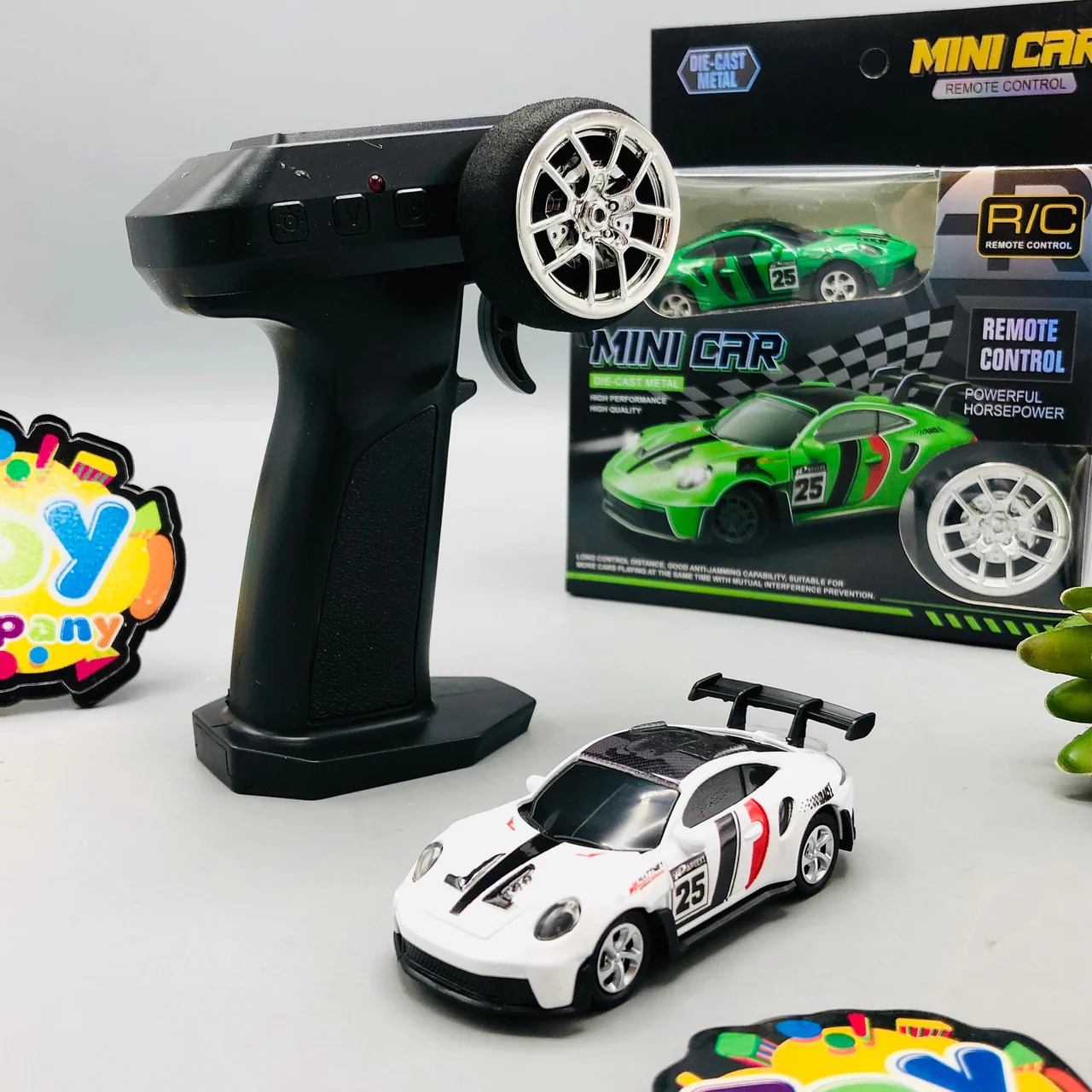 2.4GHz RC Mini Racing Car with Die-Cast Body - Image 7